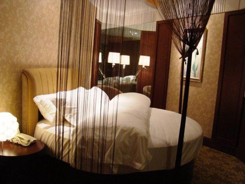 Linjiang Hotel شانغهاي الغرفة الصورة