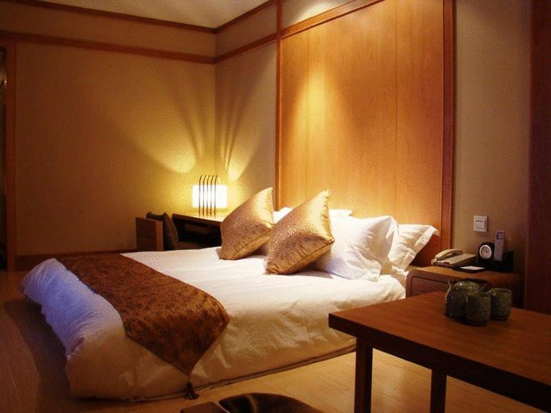 Linjiang Hotel شانغهاي الغرفة الصورة